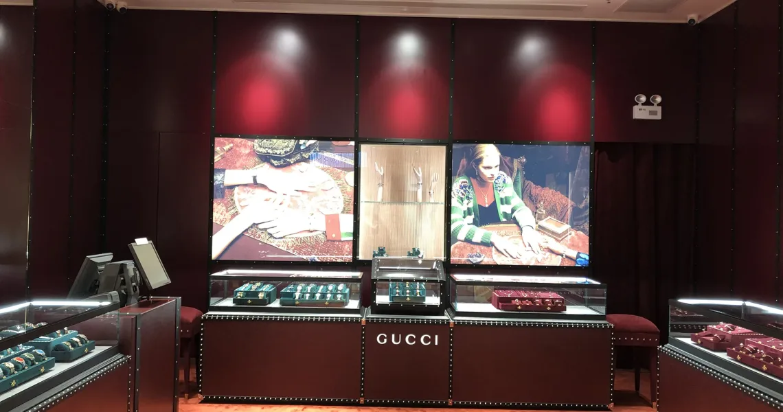 f5884f476246a46c95bf8cd8cdd0e60